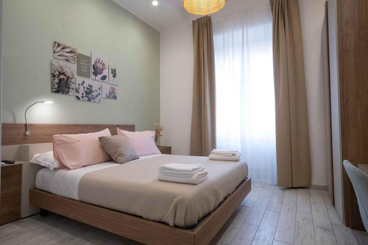 Taty Home Casa Vacanze Salerno Luaran gambar